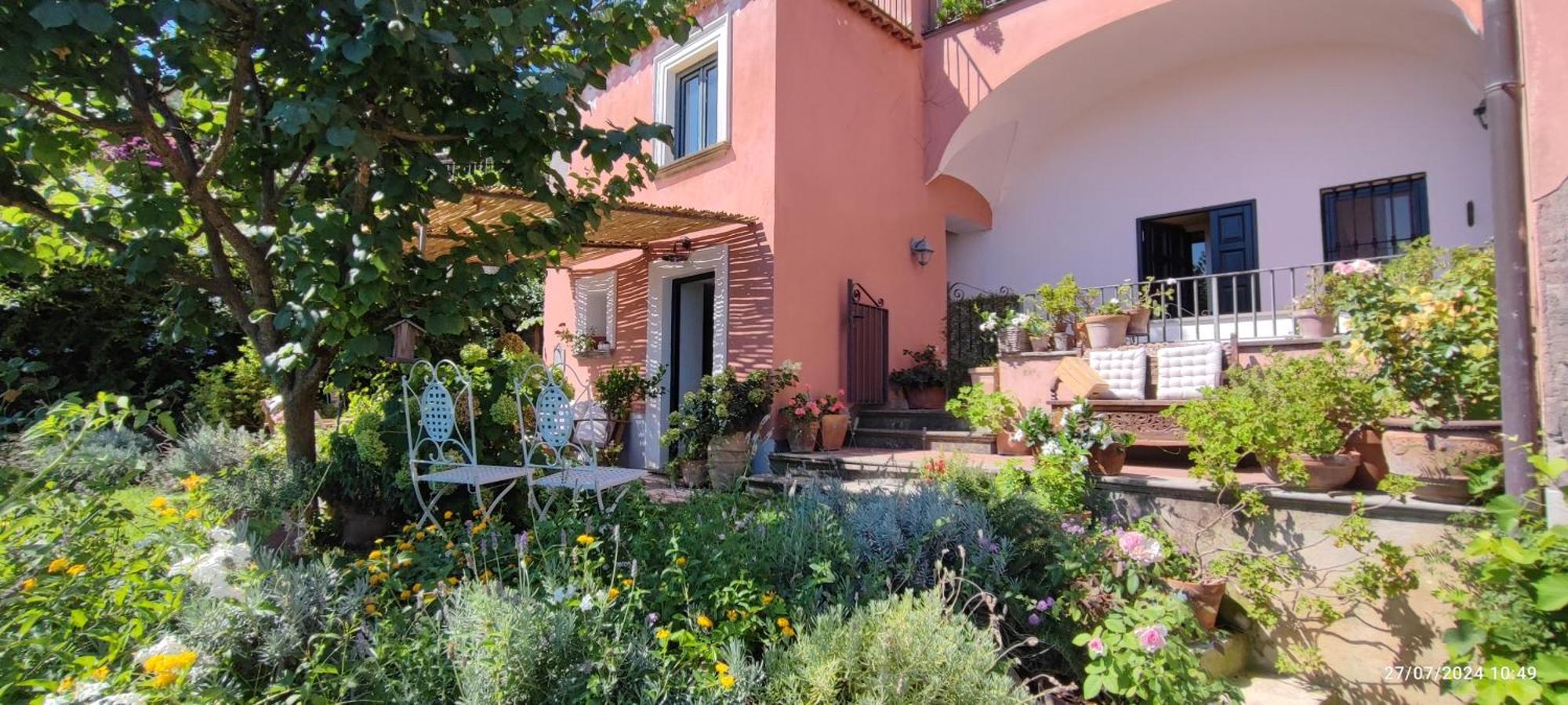 Lally'S Garden Bed and Breakfast Sorrento Exteriör bild