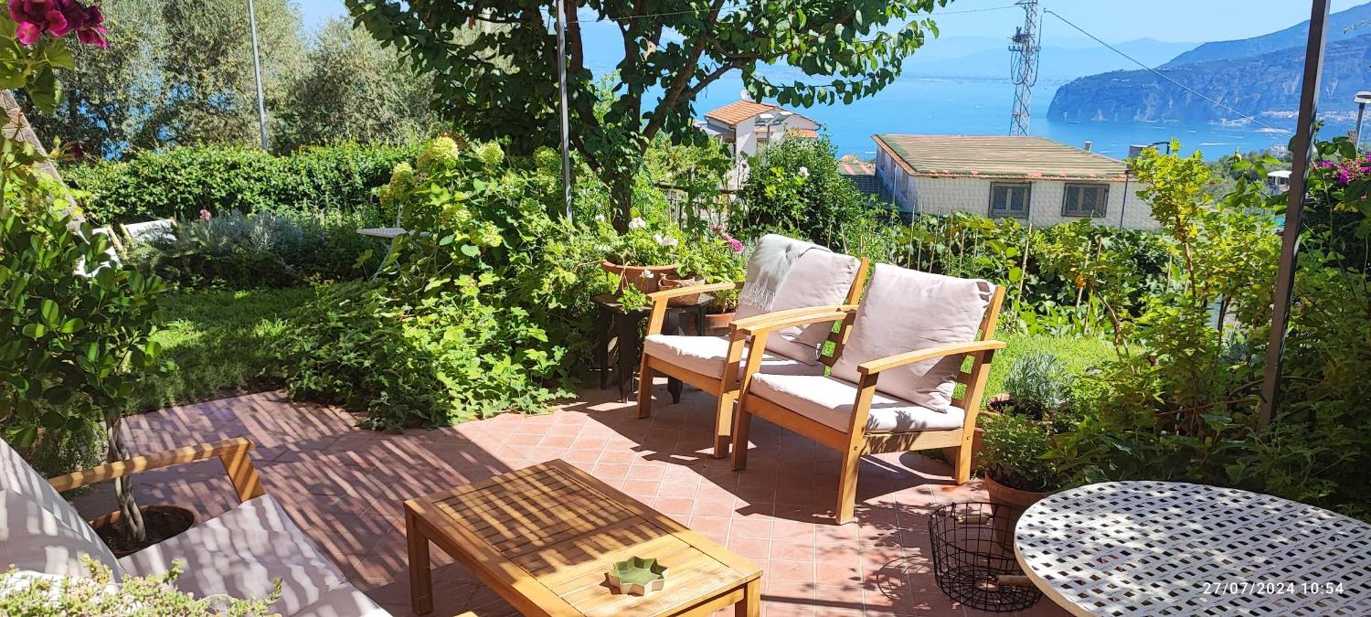 Lally'S Garden Bed and Breakfast Sorrento Exteriör bild